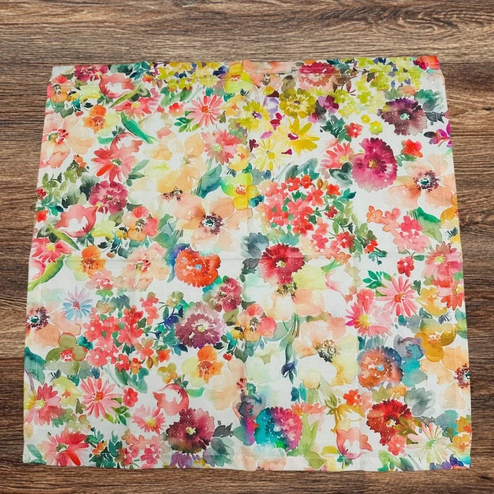 Piu Belle Multicolor Floral Print Napkins 4 Piece Set Cotton Blend